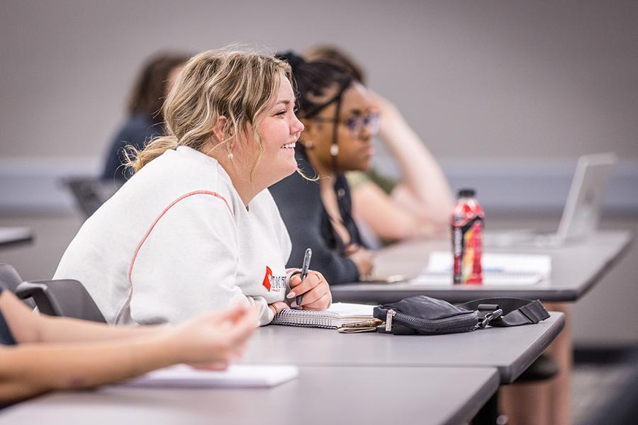Northwest's emphasis on profession-based education prepares students for success in launching their careers or continuing their education. (Photo by Lauren Adams/<a href='http://coss.43nr.net'>威尼斯人在线</a>)